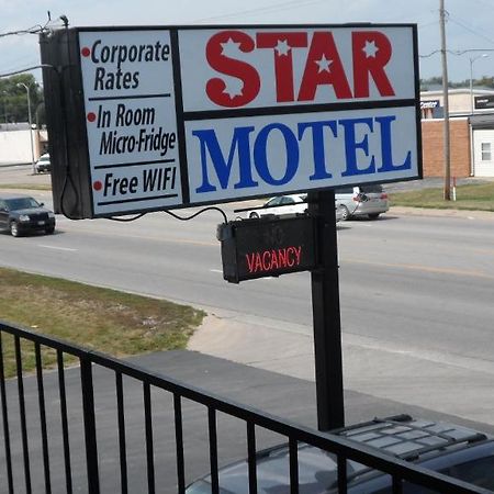 Star Motel Macomb Екстериор снимка