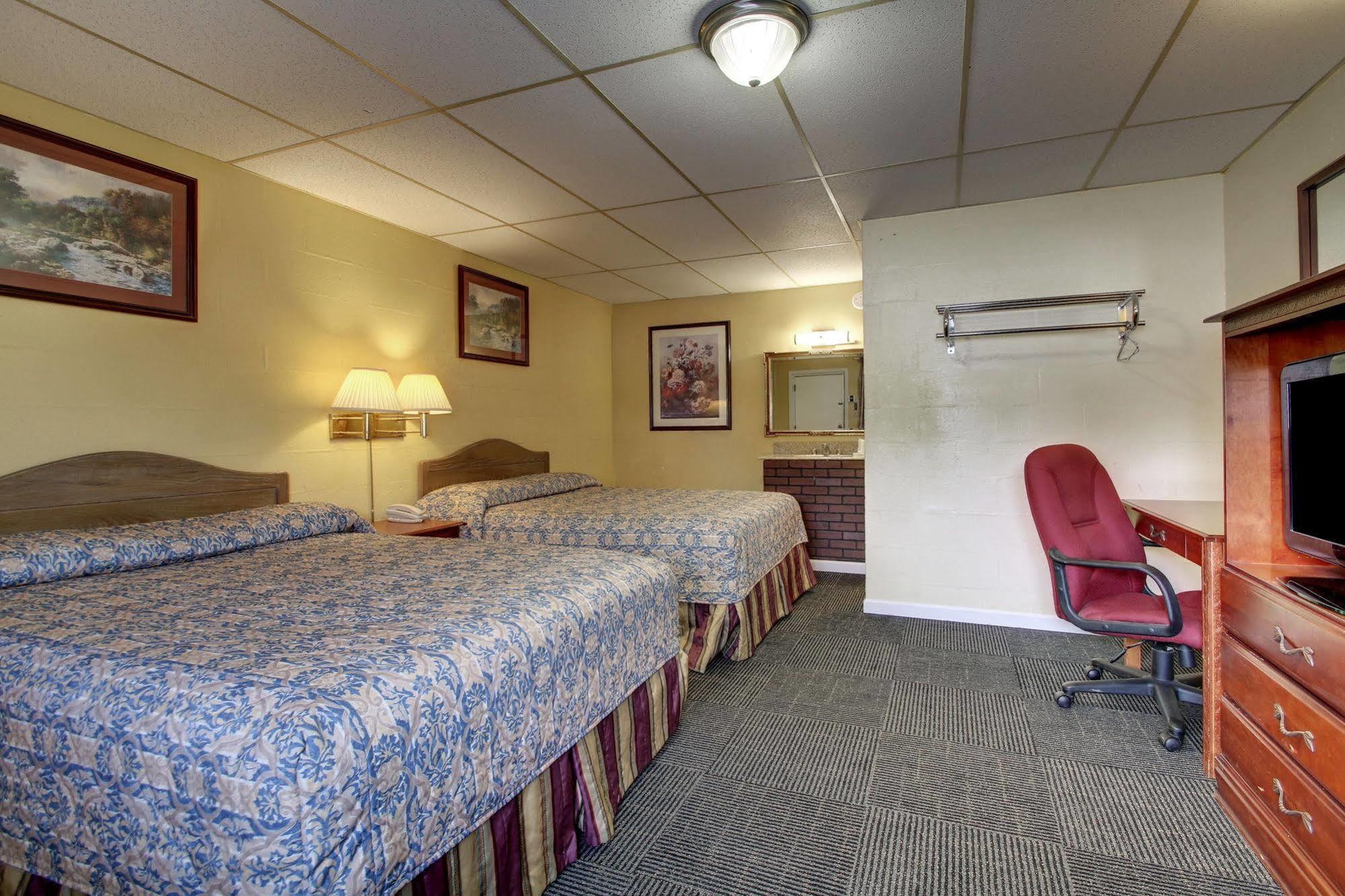 Star Motel Macomb Екстериор снимка